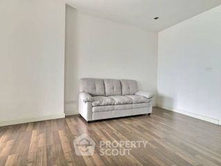 Продажа 1 кровать кондо в Тхон Бури, Бангкок
