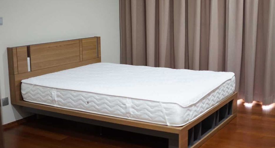 For rent 2 ベッドルーム condo in Watthana, Bangkok