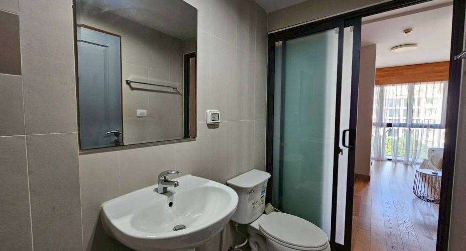 Condo en alquiler de 2 habitaciones en Khlong Toei, Bangkok