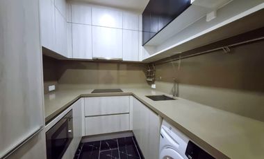 À louer et à vendre 2 chambres condo à Khlong Toei, Bangkok