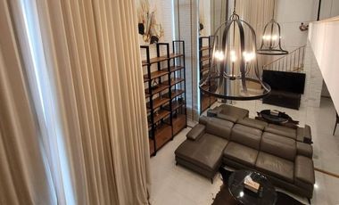 À louer et à vendre 1 chambre condo à Khlong Toei, Bangkok