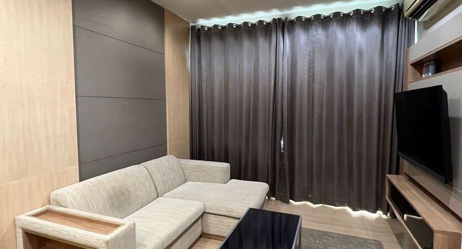 Condo en alquiler de 1 habitaciones en Phra Khanong, Bangkok