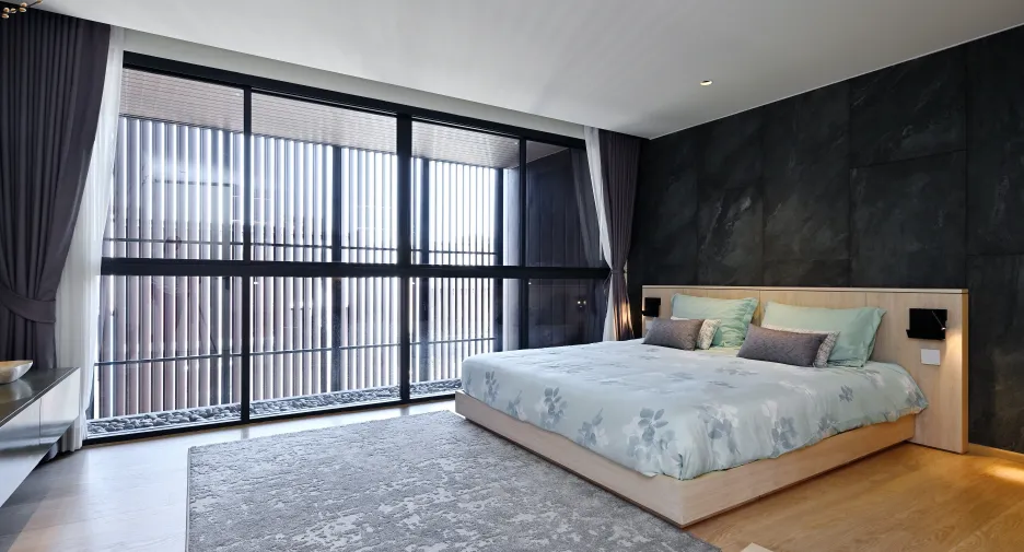 Casa adosada en venta y en alquiler de 3 habitaciones en Wang Thonglang, Bangkok