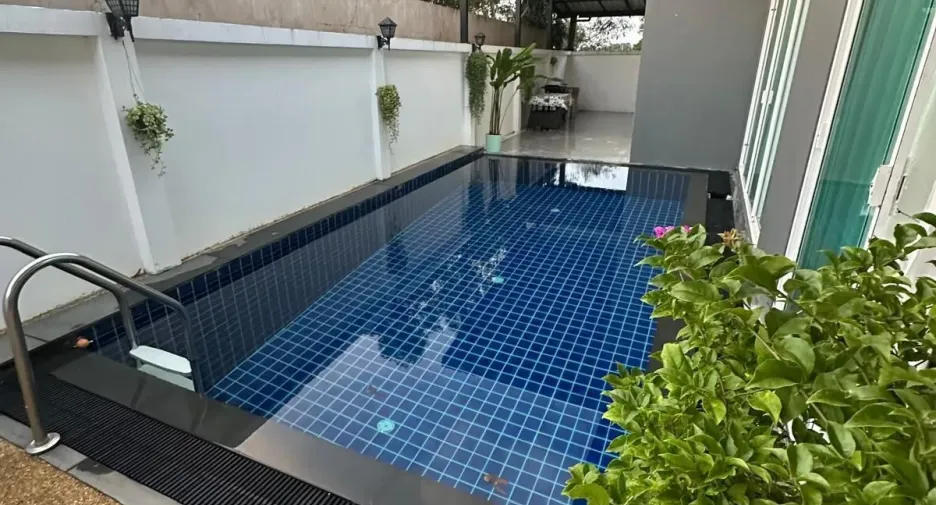 For rent 3 bedrooms villa in Thalang, Phuket