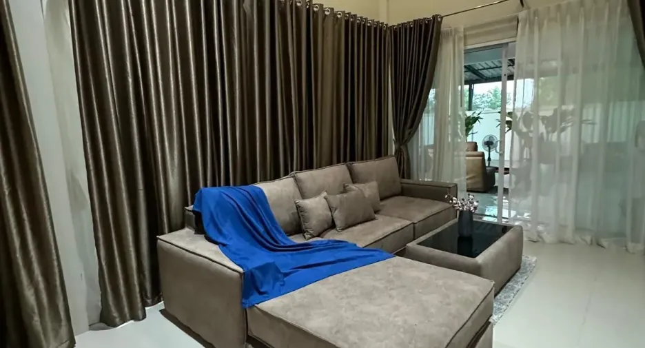 For rent 3 bedrooms villa in Thalang, Phuket