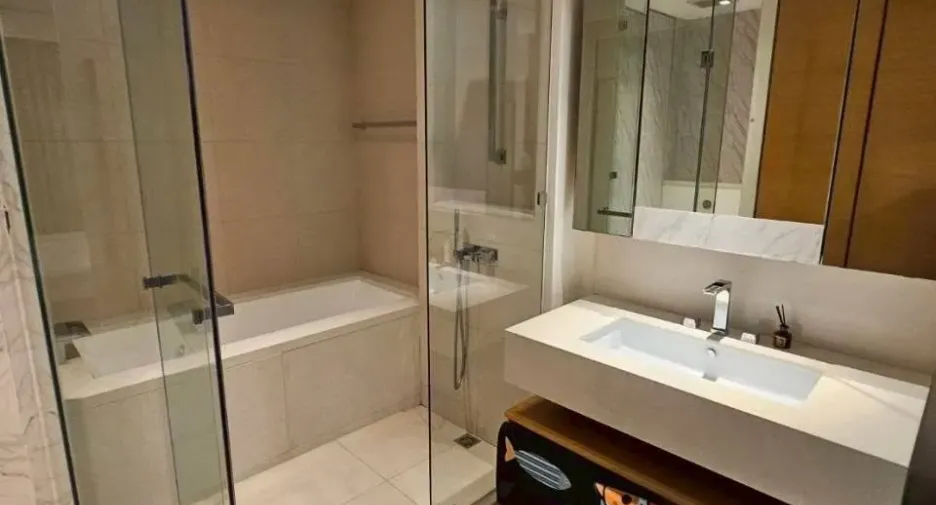 Condo en alquiler de 1 habitaciones en Sathon, Bangkok