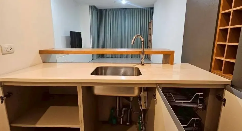 Condo en alquiler de 1 habitaciones en Sathon, Bangkok