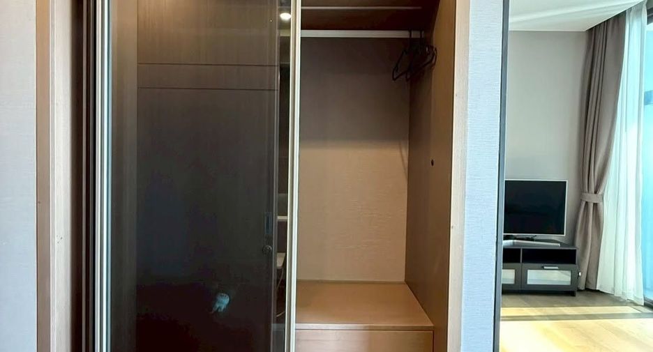 For rent 1 Beds condo in Watthana, Bangkok