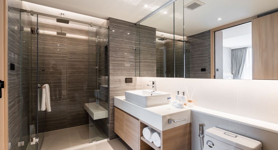 For rent 2 bedrooms apartment in Watthana, Bangkok