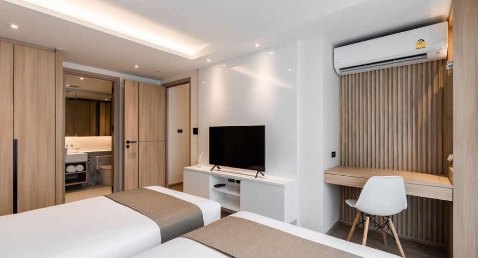 For rent 2 bedrooms apartment in Watthana, Bangkok