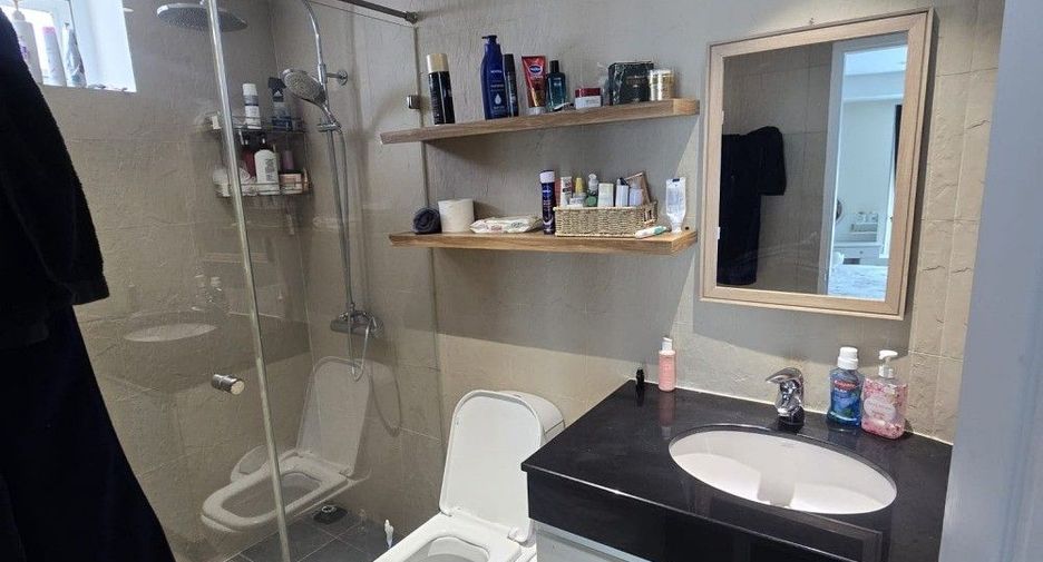 For sale 2 bedrooms condo in Mueang Phuket, Phuket