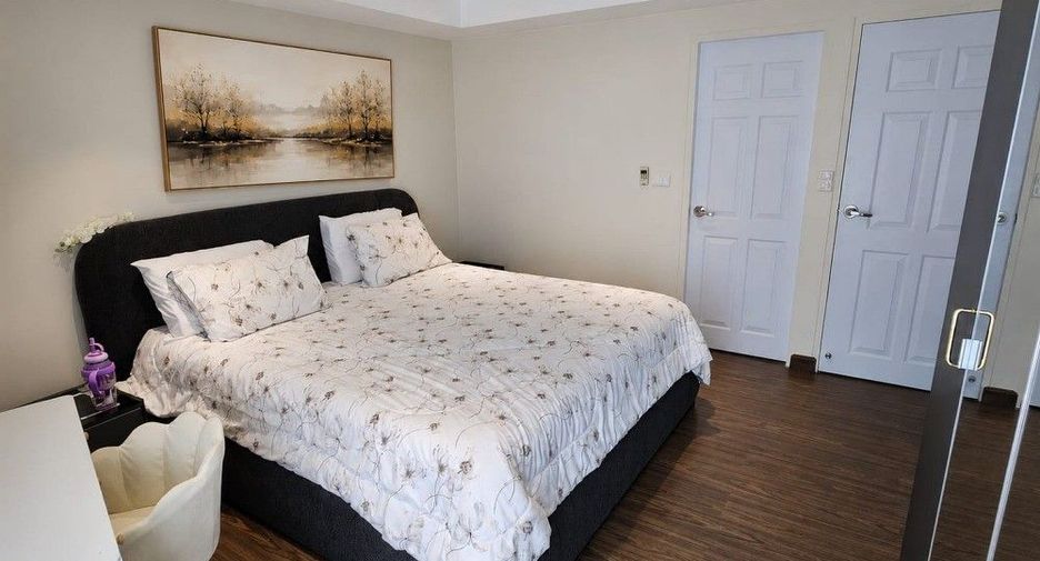 For sale 2 bedrooms condo in Mueang Phuket, Phuket