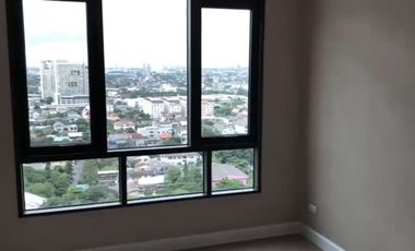 À vendre 1 chambre condo à Bang Sue, Bangkok
