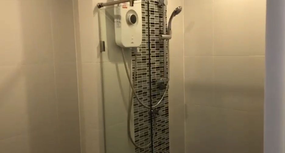 À vendre 1 chambre condo à Bang Sue, Bangkok