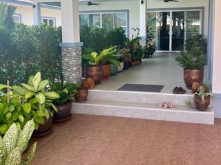 For sale 3 ベッドルーム villa in Pran Buri, Prachuap Khiri Khan