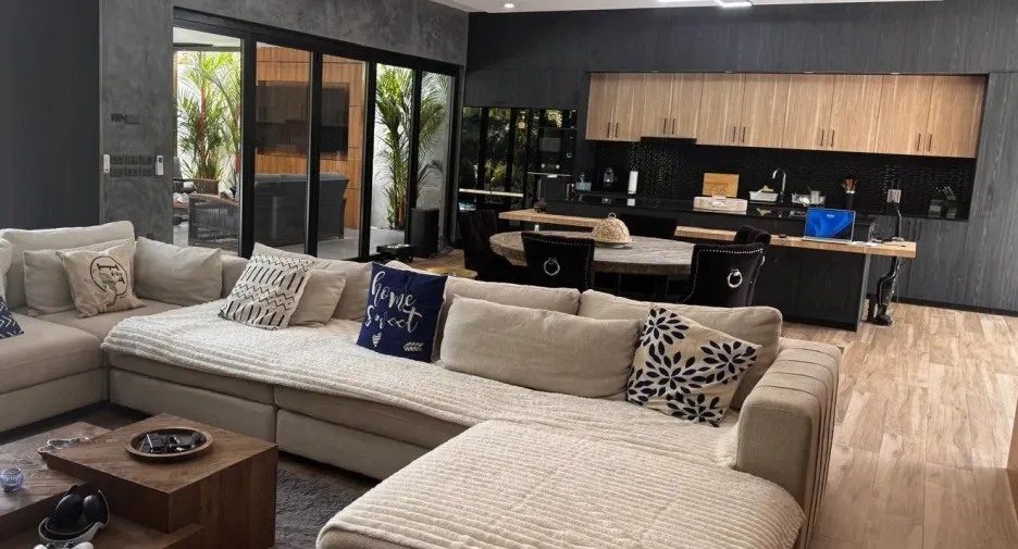 For sale 3 bedrooms villa in Mueang Phuket, Phuket