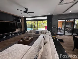 For sale 3 bedrooms villa in Mueang Phuket, Phuket