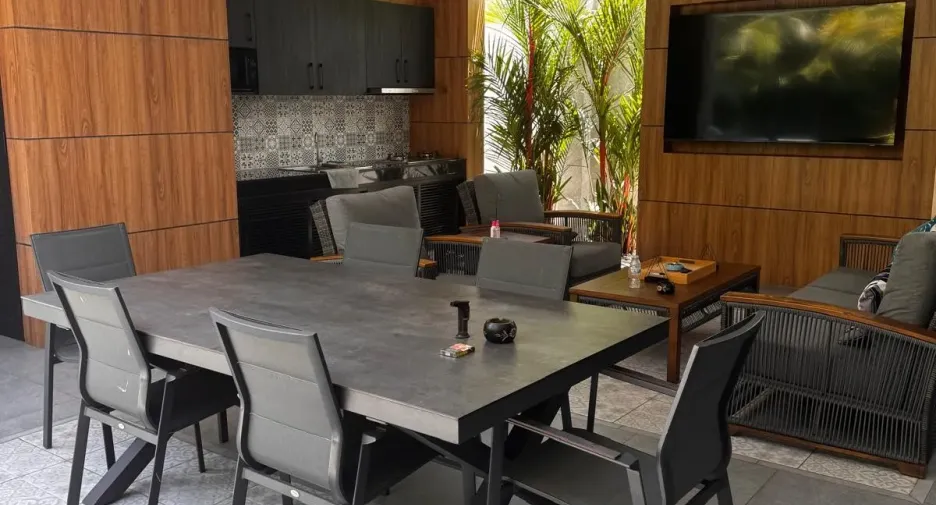For sale 3 bedrooms villa in Mueang Phuket, Phuket