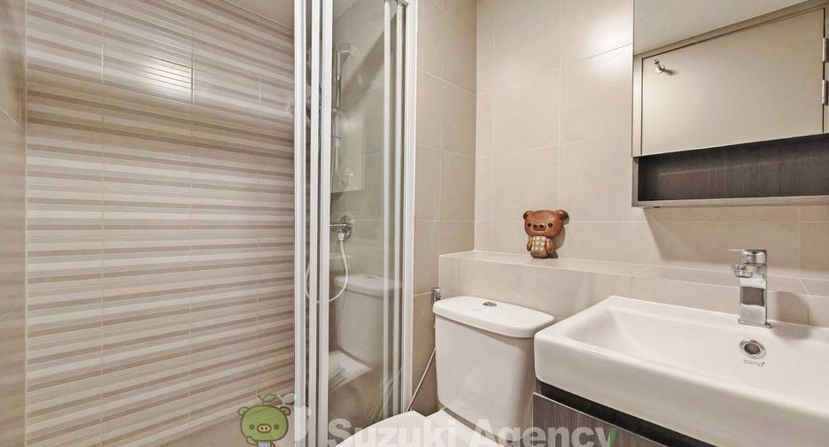 For rent 1 bed condo in Khlong Toei, Bangkok