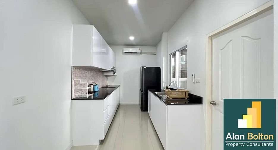 ให้เช่า 3 ห้องนอน บ้านเดี่ยว ใน พัทยาตะวันออก, พัทยา