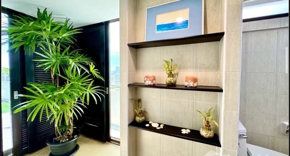 For rent 3 bedrooms condo in Watthana, Bangkok