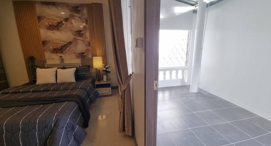 For sale 4 bedrooms house in South Pattaya, Pattaya