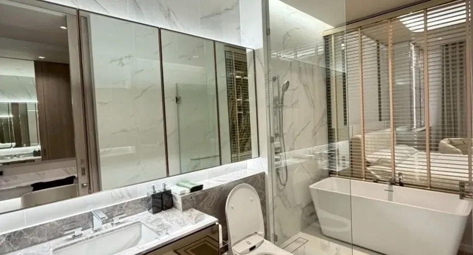 Condo en alquiler de 2 habitaciones en Sathon, Bangkok