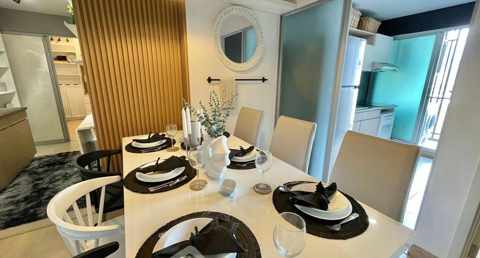 Wohnung zum Kauf mit 3 Zimmer in Huai Khwang, Bangkok