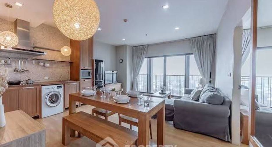 À louer et à vendre 2 chambres condo à Khlong Toei, Bangkok