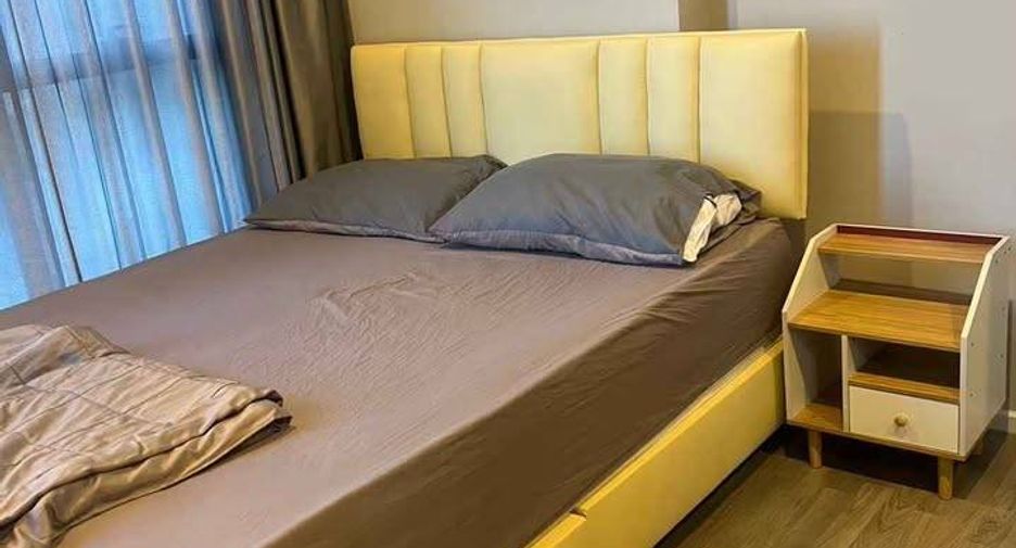 À vendre 1 chambre condo à Sathon, Bangkok