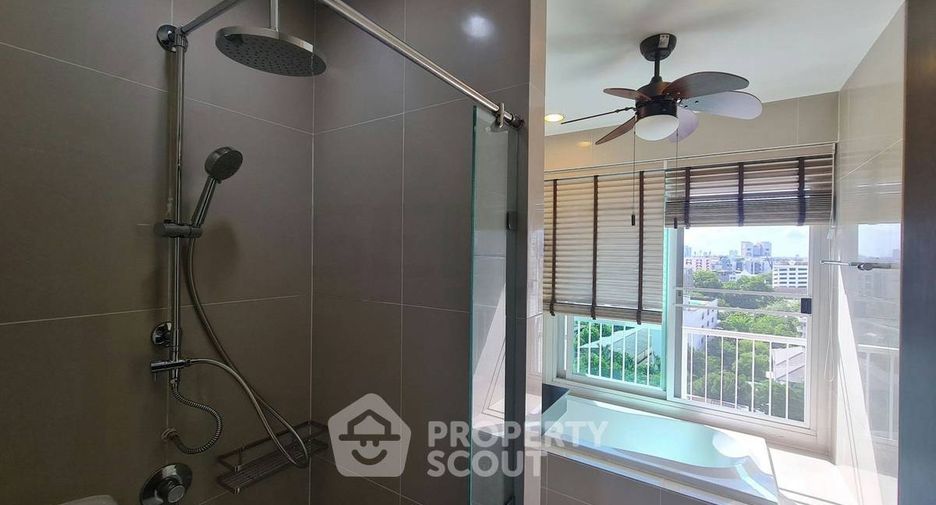 Condo en venta de 2 habitaciones en Watthana, Bangkok