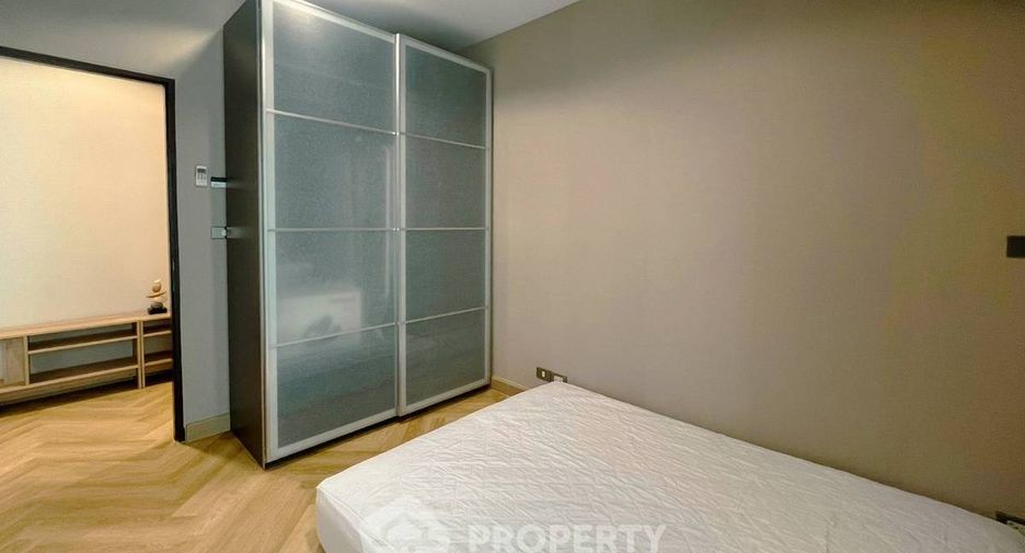 For sale 2 ベッドルーム condo in Khlong Toei, Bangkok