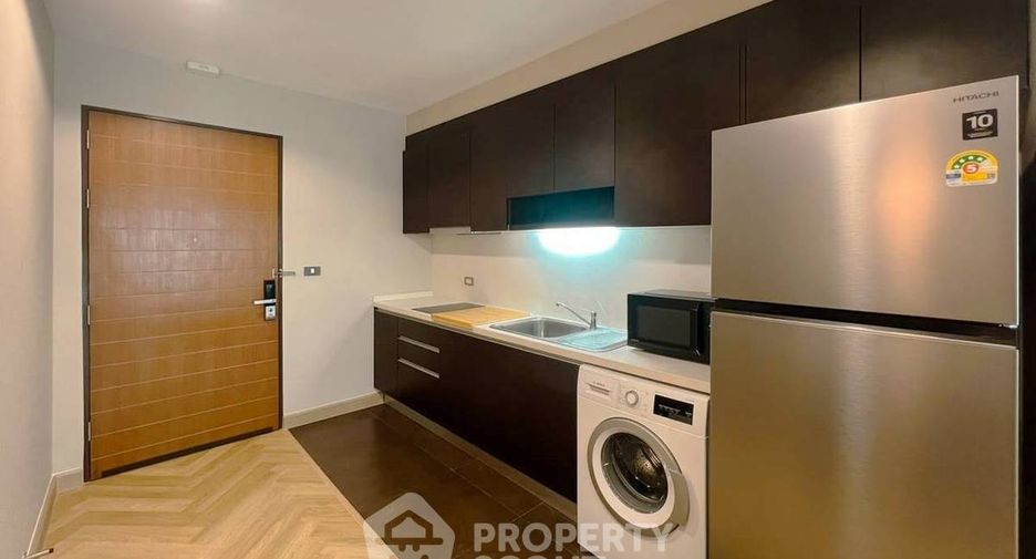 For sale 2 ベッドルーム condo in Khlong Toei, Bangkok