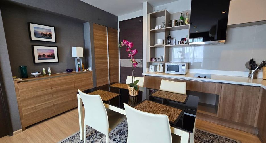 For sale 2 bedrooms condo in Sathon, Bangkok