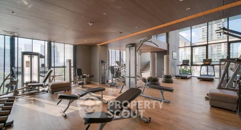 À vendre 1 chambre condo à Khlong Toei, Bangkok