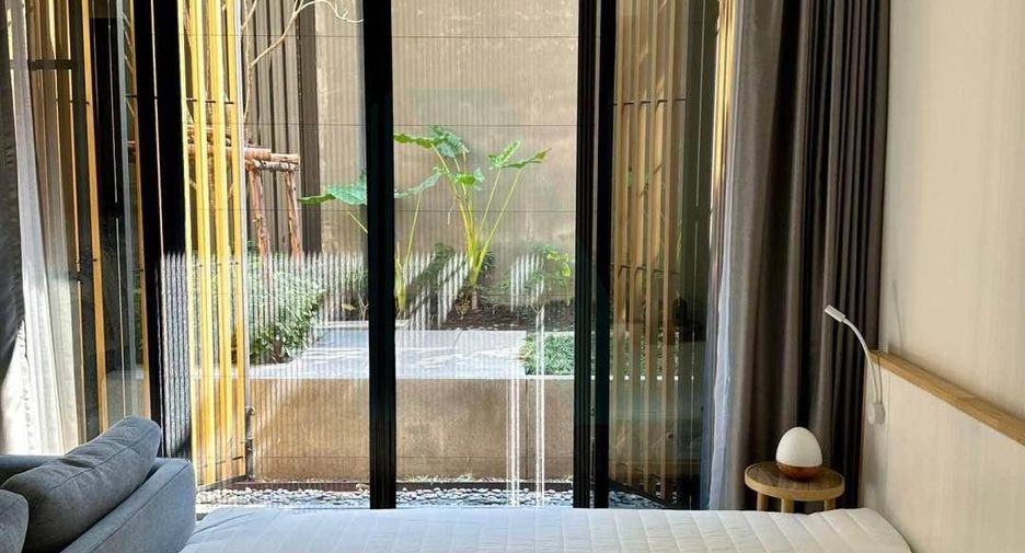 For sale 1 Beds condo in Khlong Toei, Bangkok