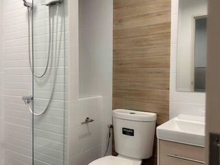 Продажа 1 кровать кондо в Тхон Бури, Бангкок