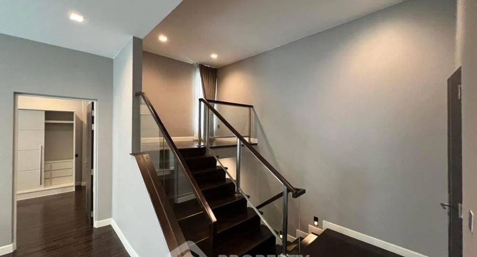 For rent 4 ベッドルーム house in Suan Luang, Bangkok