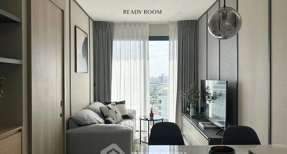 For rent 1 bed condo in Pathum Wan, Bangkok