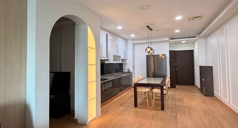 Condo en alquiler de 2 habitaciones en Watthana, Bangkok