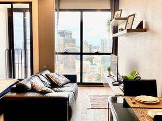 For rent 1 bed condo in Bang Rak, Bangkok