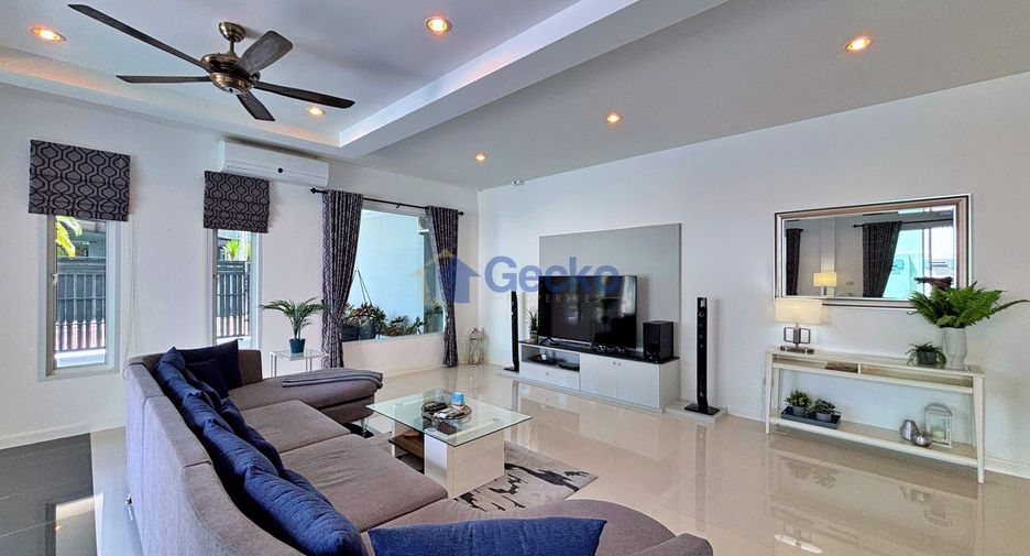 For rent 4 ベッドルーム house in Huay Yai, Pattaya