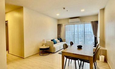 Condo en alquiler de 2 habitaciones en Khlong San, Bangkok