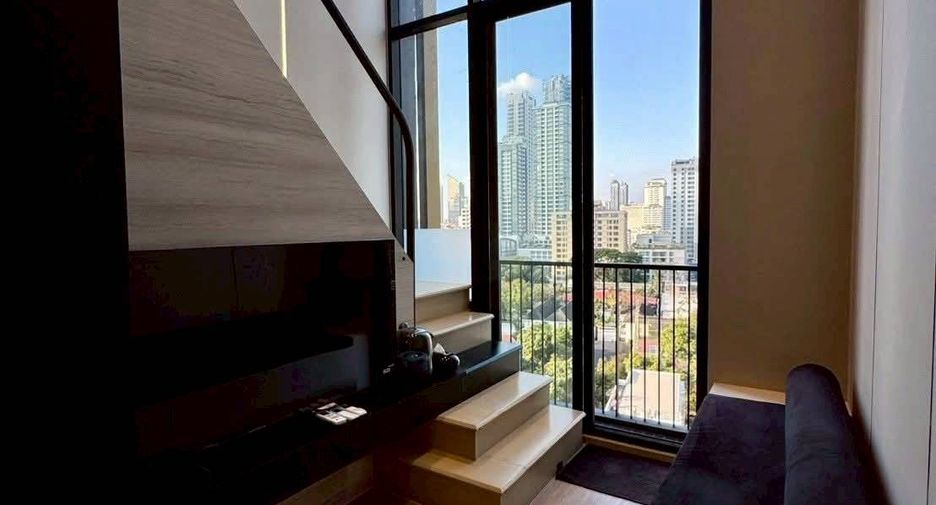 For rent 3 bedrooms condo in Watthana, Bangkok