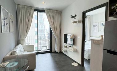 Condo en alquiler de 1 habitaciones en Khlong Toei, Bangkok