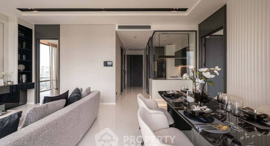 For rent 2 bedrooms condo in Watthana, Bangkok
