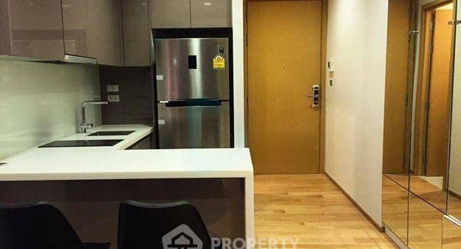 For rent 1 bed condo in Phra Khanong, Bangkok