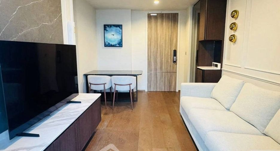 For rent 1 bed condo in Khlong Toei, Bangkok