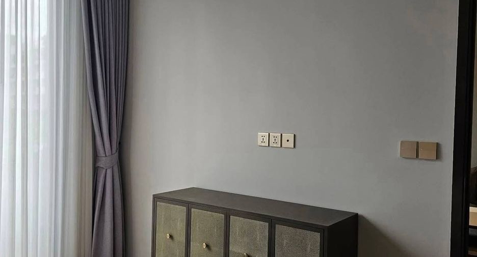 For rent 1 bed condo in Watthana, Bangkok