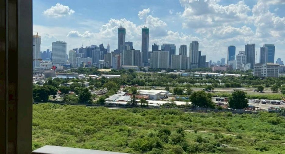 For rent 2 ベッドルーム condo in Huai Khwang, Bangkok